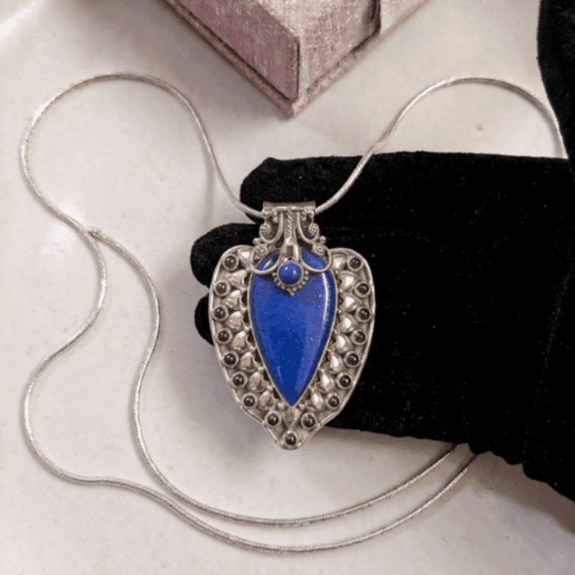 LAPIS LAZULI STATEMENT SILVER PENDANT