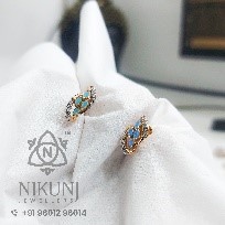 Gold Fancy Ear Tops